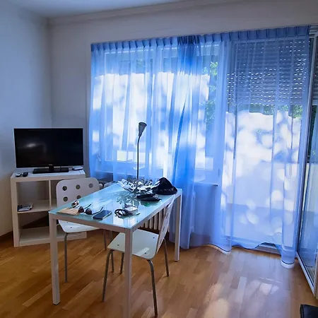 Hsh Monbijou Apartamento